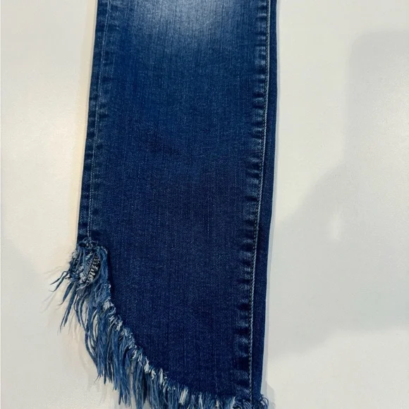 2/$20 Women's Mavi Tess High - Rise Skinny blue jeans - Picture 4 of 8